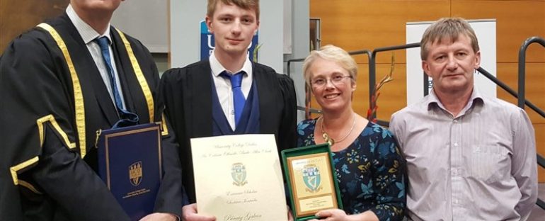 UCD Entrance Scholarship
